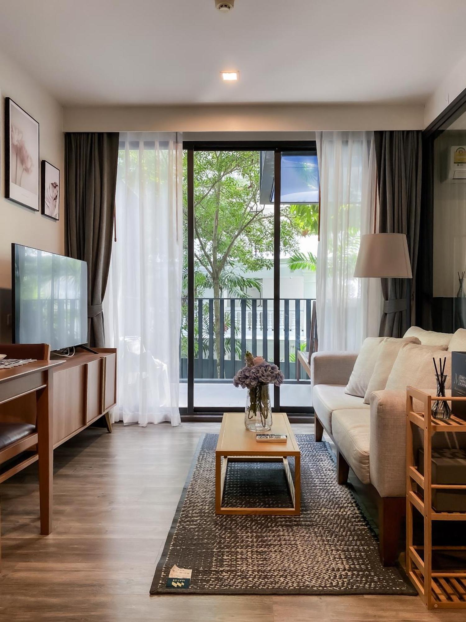 Apartment The Deck Patong